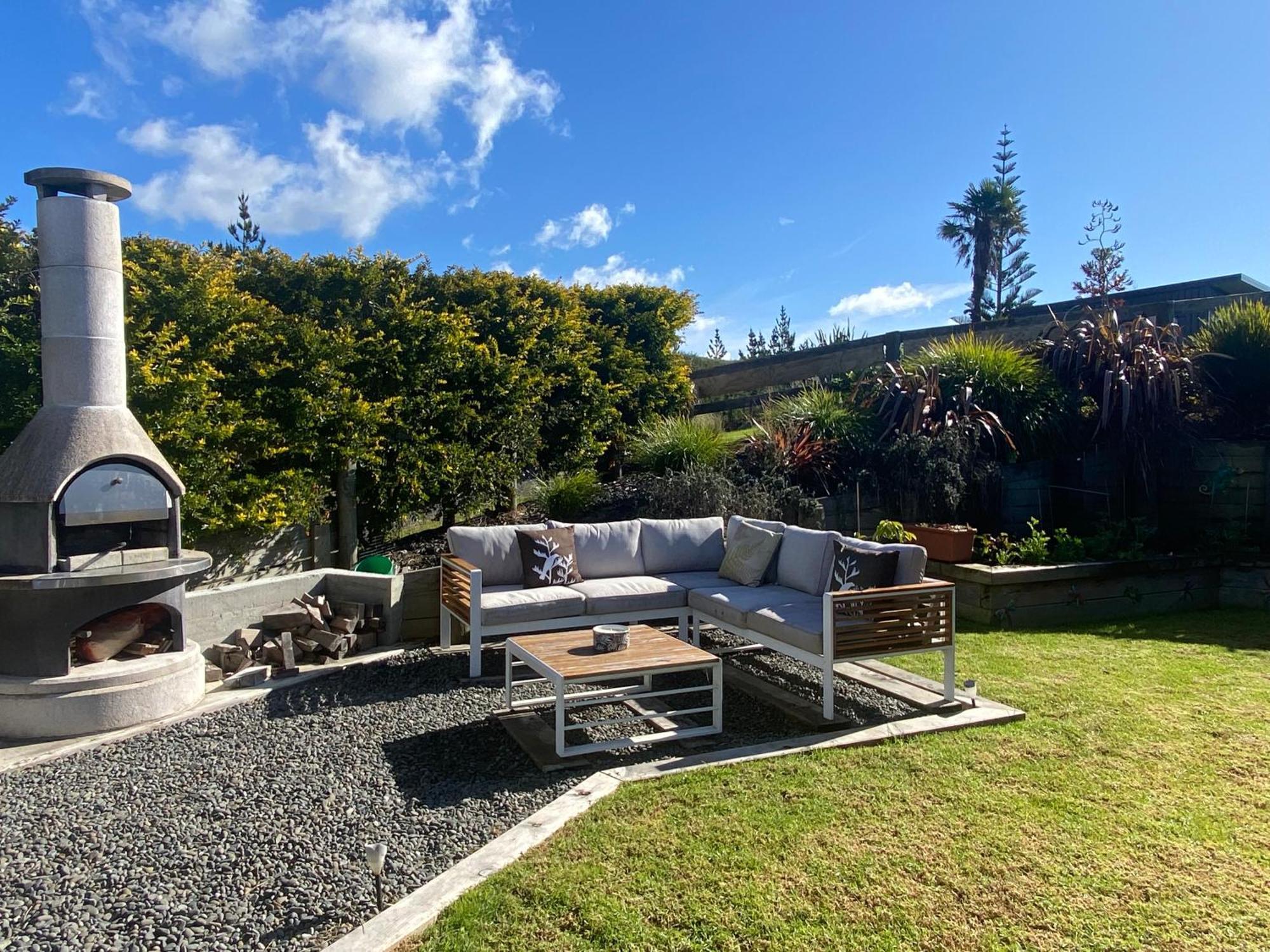 Moko Hiwi Escape - Kotare Suite Ruakaka Exterior photo